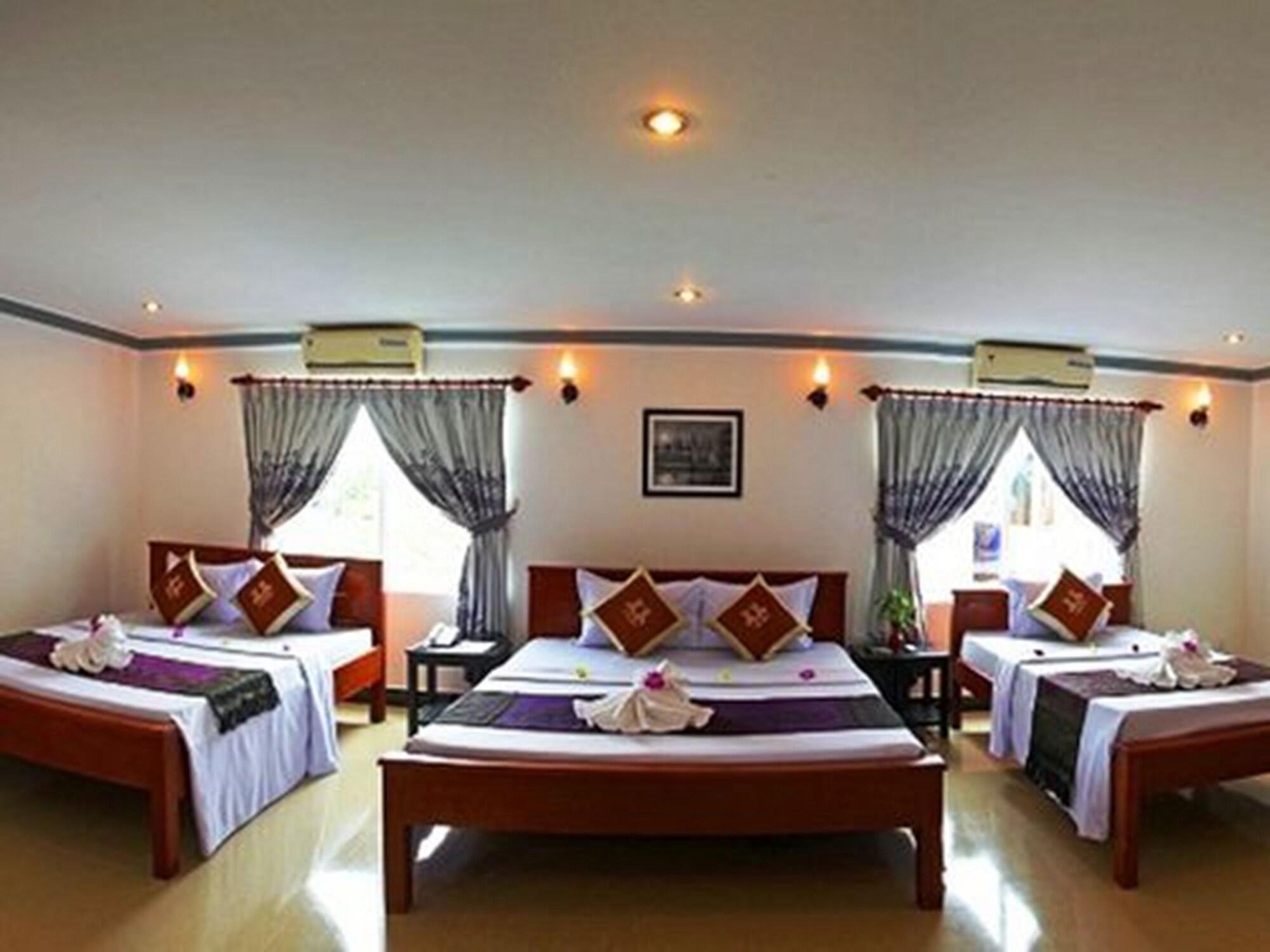 Parent Heritage Angkor Villa Siem Reap Esterno foto