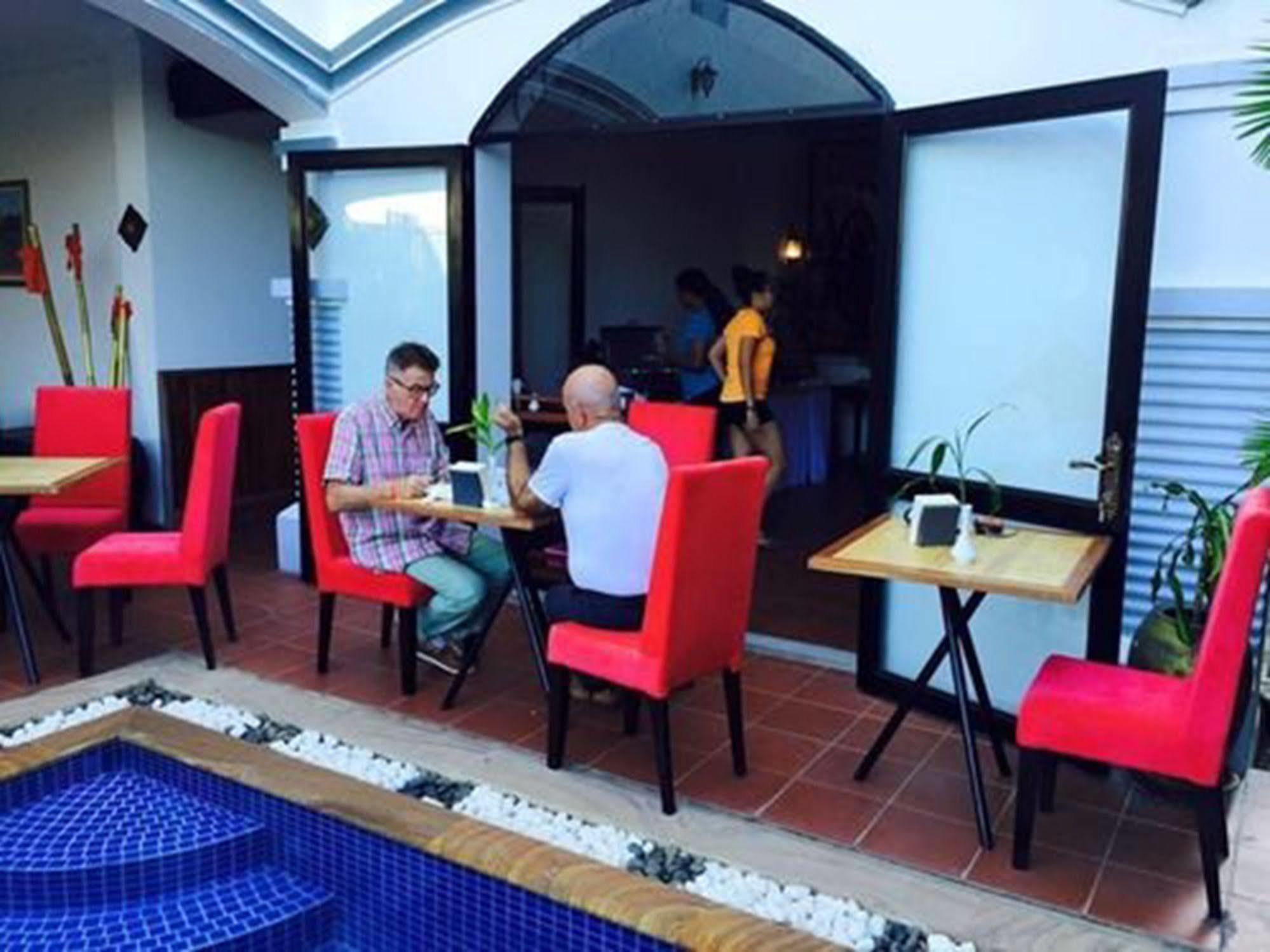 Parent Heritage Angkor Villa Siem Reap Esterno foto