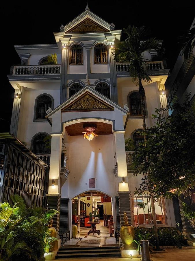 Parent Heritage Angkor Villa Siem Reap Esterno foto