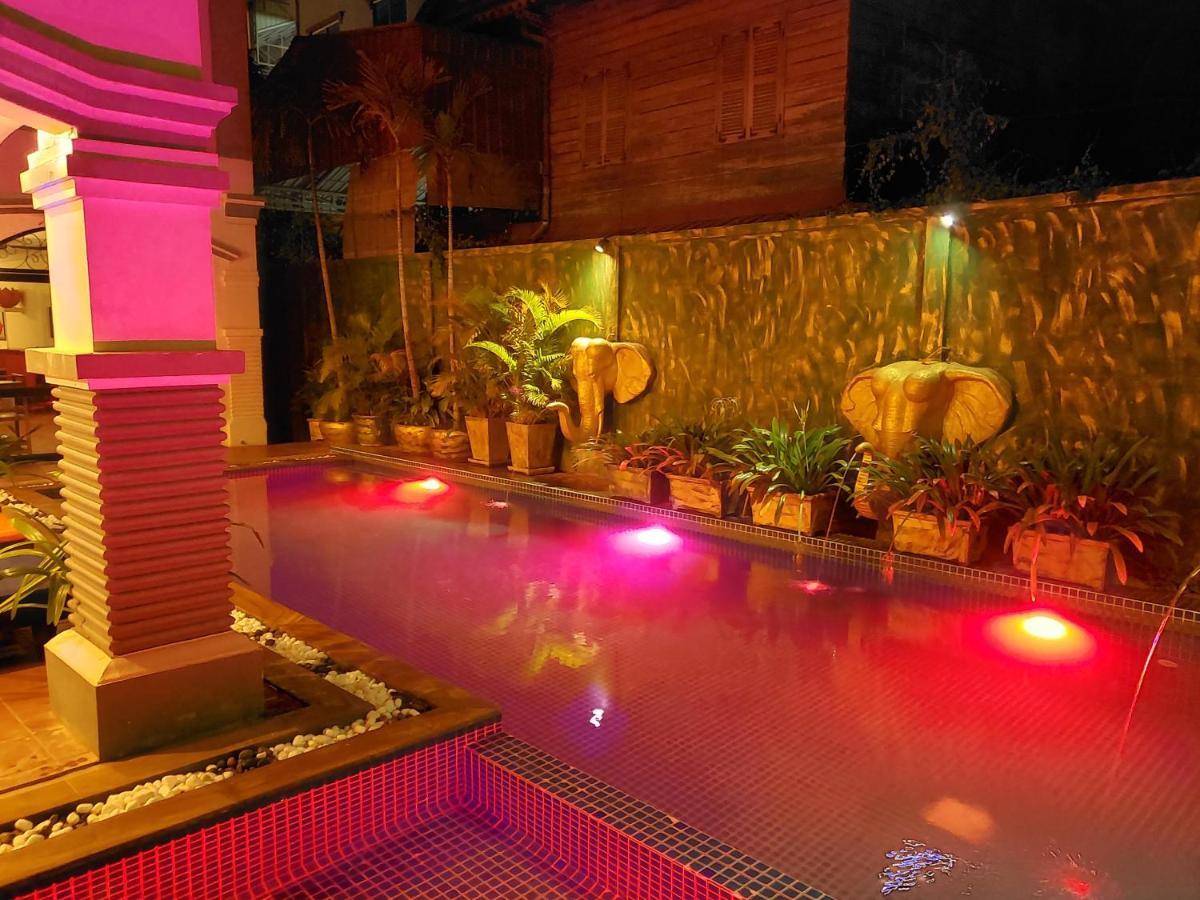 Parent Heritage Angkor Villa Siem Reap Esterno foto